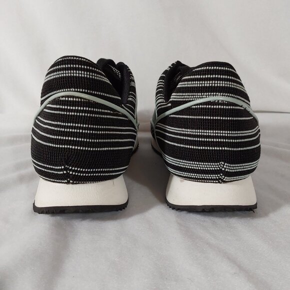 NWOT! United Nude "Runner" Tie Sneakers Black w Green Stripes - 39 (8) - Picture 4 of 9